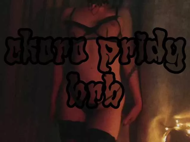 Offline lenaaddiction on BongaCams