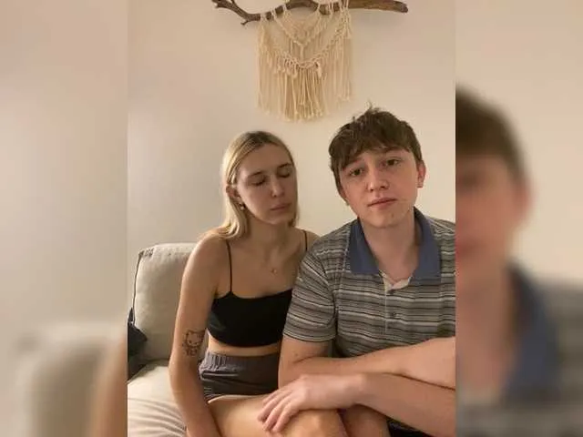 LinaTwins on BongaCams