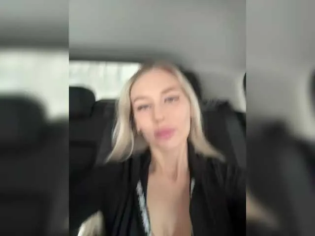 BongaCams Lovensesgirl is Freechat Lovensesgirl — generous gifts and man's :)