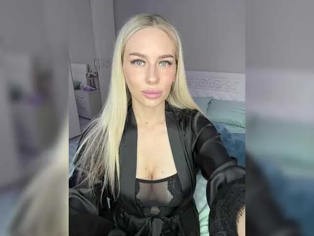 Offline Lovensesgirl on BongaCams
