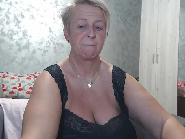 BongaCams LovePinkLilli is Freechat LovePinkLilli — womens