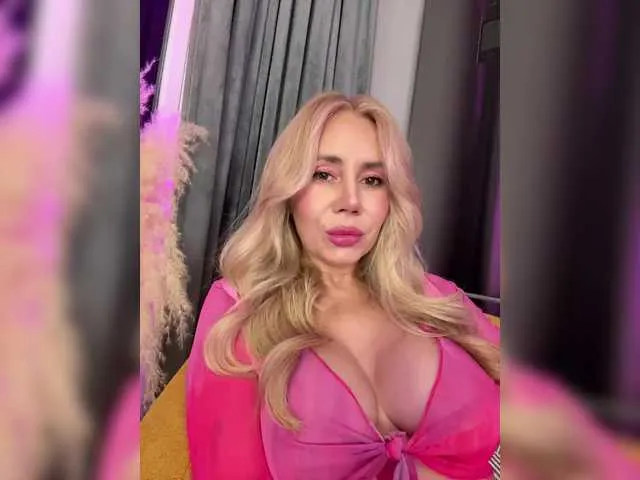 Freechat Lunesa on BongaCams