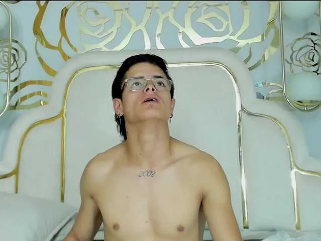 midnightlust-vc — -Travel and see many places.
-Finish our university studies.
-Create our own business.
-Change our motorcycle for the dream motorcycle that we want so much.