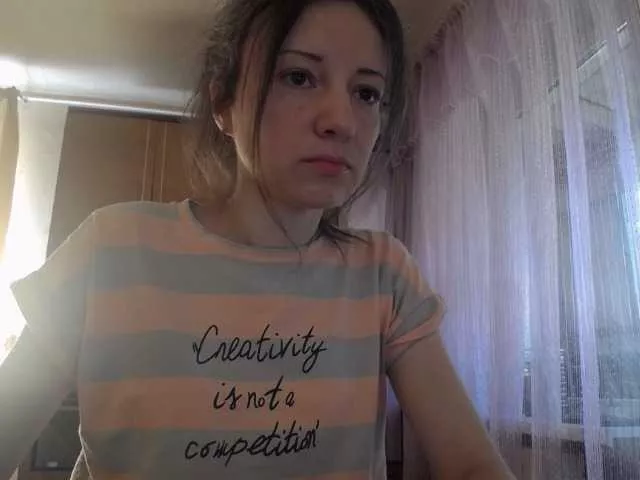 Freechat Mint-Lime on BongaCams