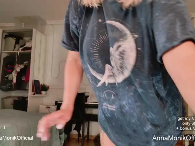 Offline MonikAnna on BongaCams