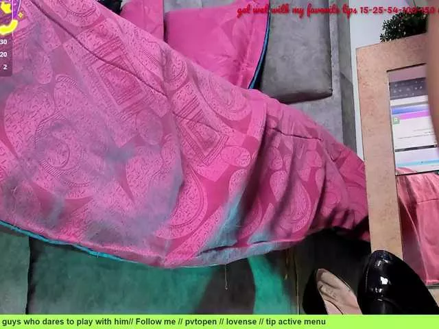 Freechat nahomiblakee on BongaCams