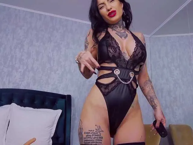 Offline NataliaCristal on BongaCams