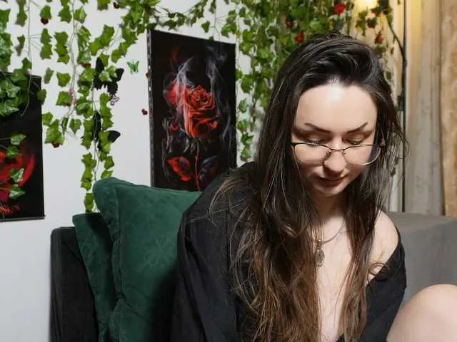 Freechat NaughtYHomemadE on BongaCams