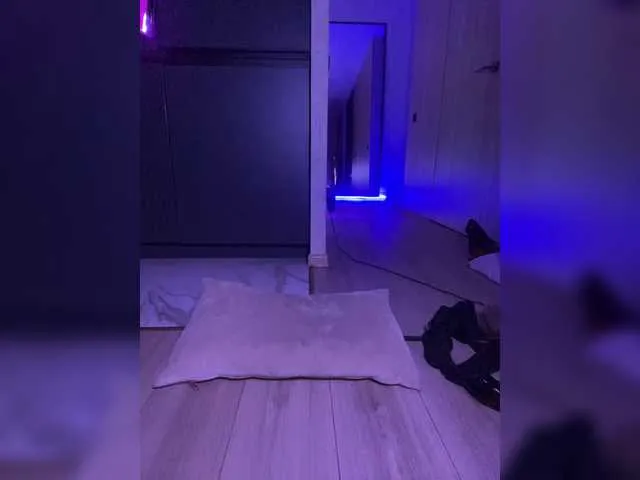 Freechat NickiMaldini on BongaCams