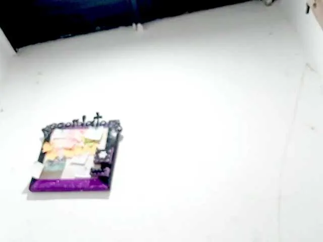 PetiteIvoryqueens — Hearing you pleasure me while I pleasure you.