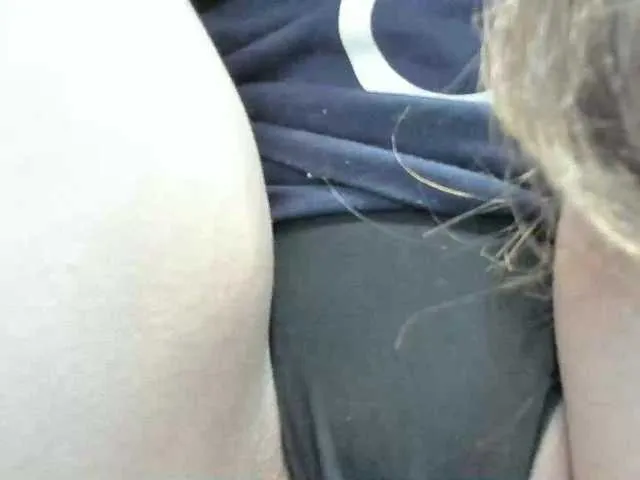 Offline pevicha on BongaCams