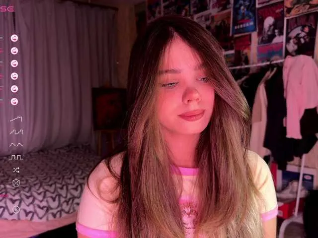 Offline PinkiRay on BongaCams