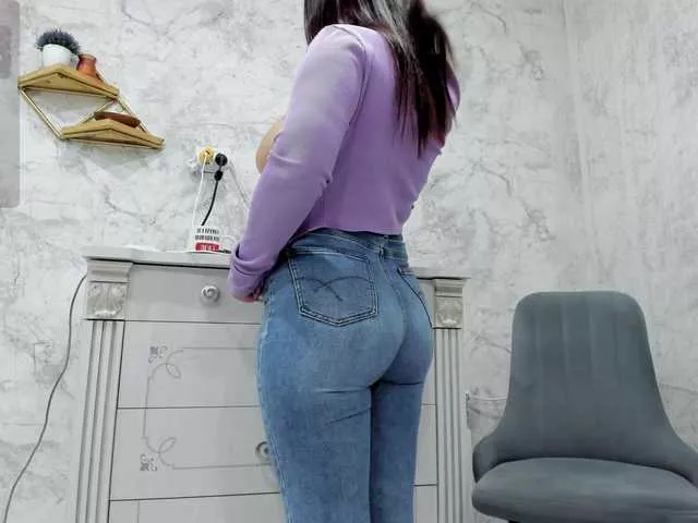 Freechat pussysweet99 on BongaCams