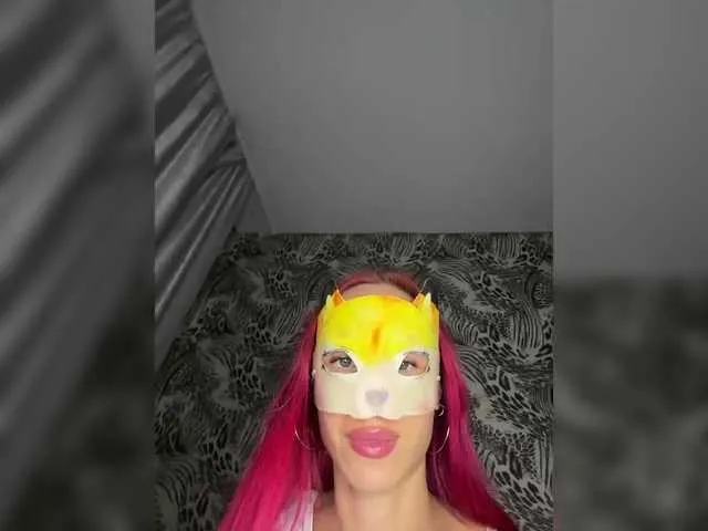Freechat RedHair13 on BongaCams