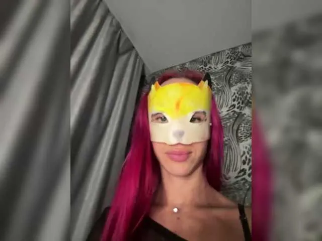 Freechat RedHair13 on BongaCams