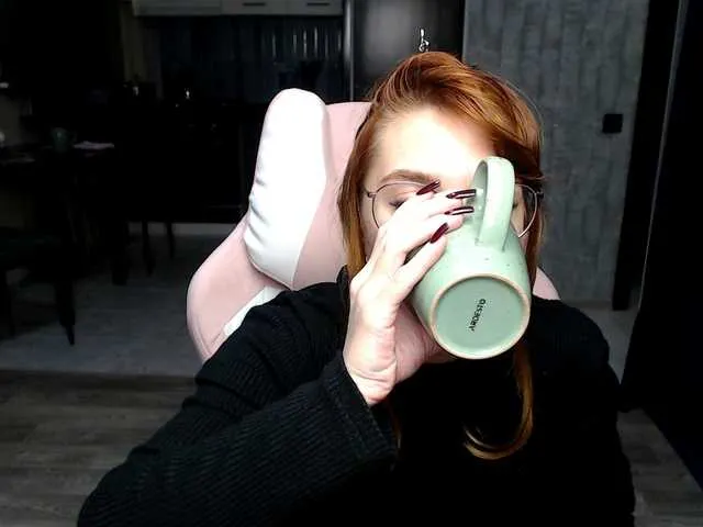 Offline Regimasmile on BongaCams