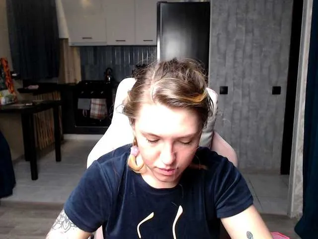 Offline Regimasmile on BongaCams