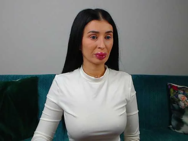 Offline Sara-Daisy on BongaCams