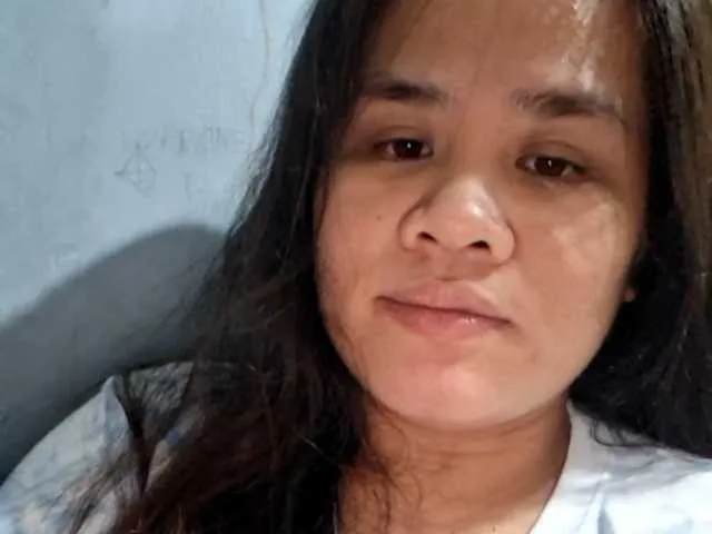 Offline sexyasian27 on BongaCams