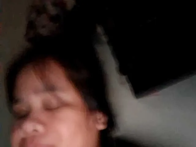 Offline sexyasian27 on BongaCams