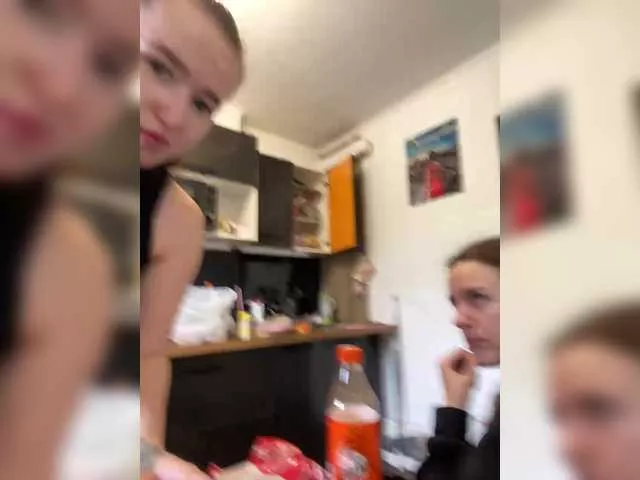 Freechat Sexygirlsem on BongaCams