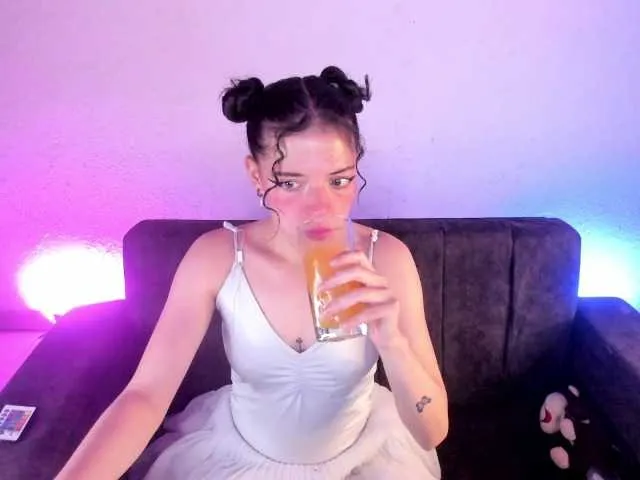 Offline SexyMalvada on BongaCams