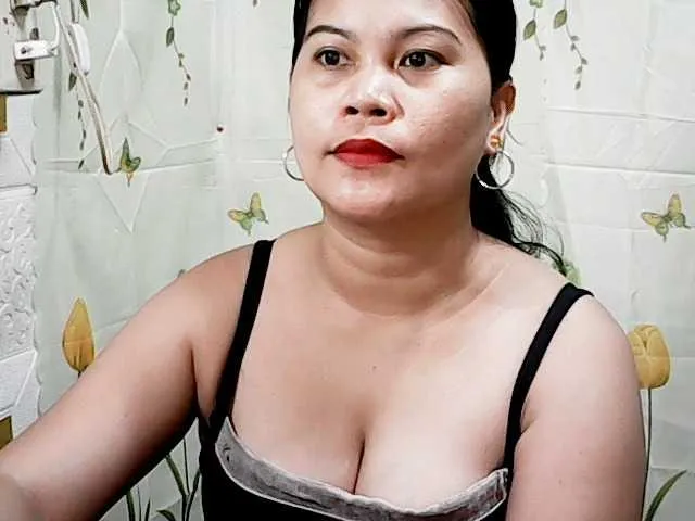 Offline sexyslutcum on BongaCams