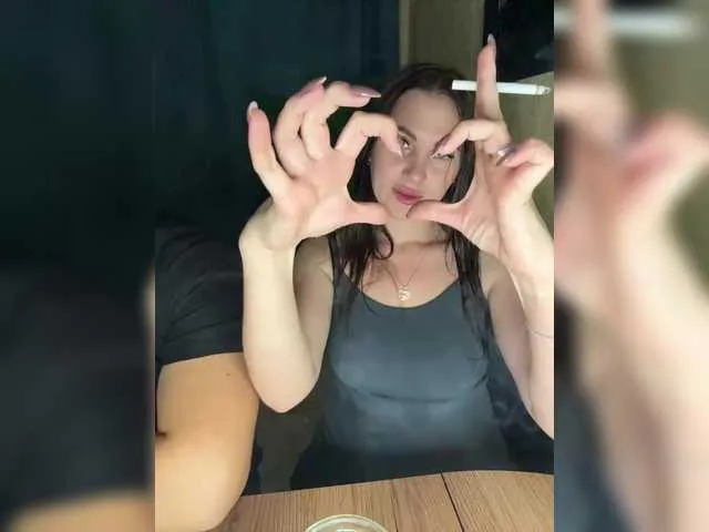 Offline SladenkieVmeste on BongaCams