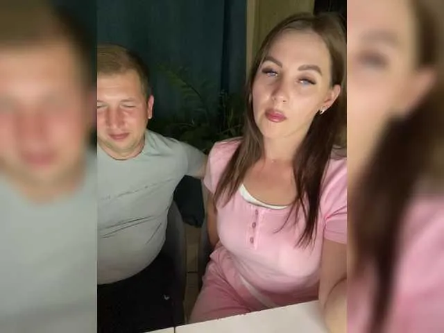 Offline SladenkieVmeste on BongaCams