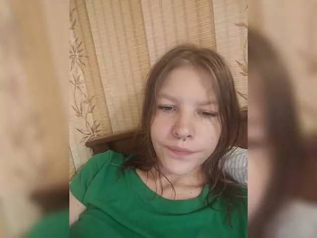 Offline SquirtWave on BongaCams