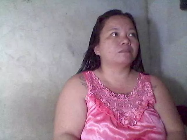 sweetasian33 on BongaCams 