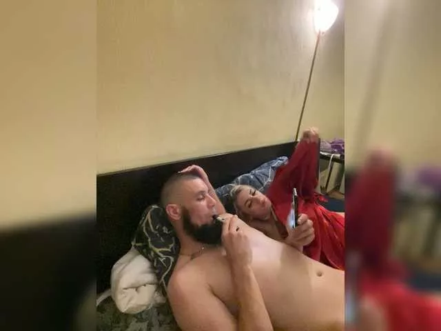 Freechat SweetCoople on BongaCams