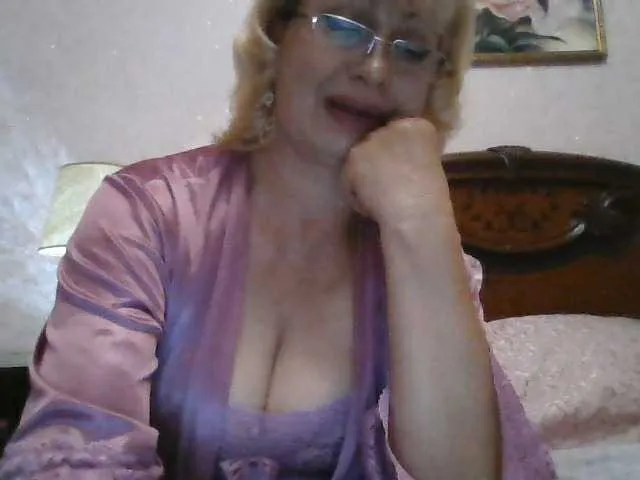 Freechat Ur-Mami on BongaCams