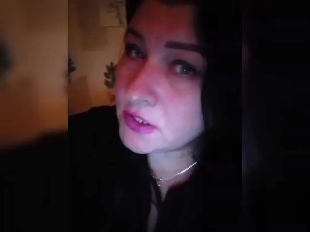 Offline Xo4yMaMo4Ky on BongaCams