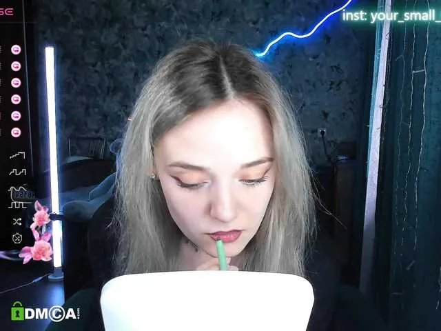 Offline your-small-bunny on BongaCams