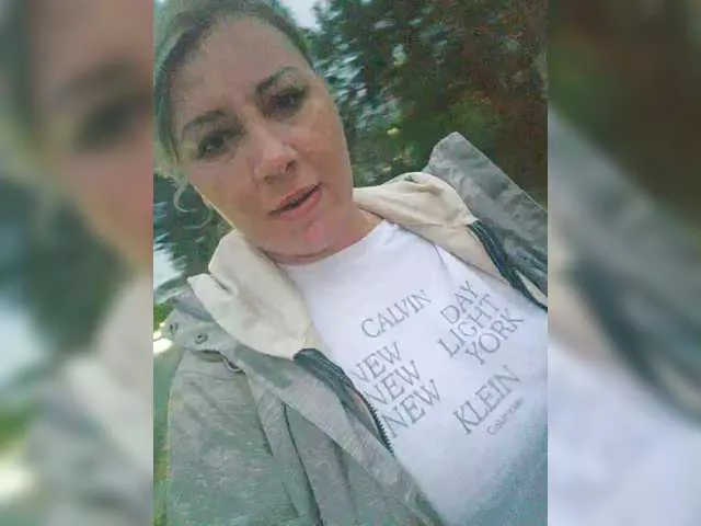 Offline YourWitcher on BongaCams