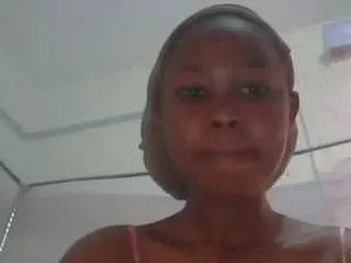 Freechat 1sexy-love on CamSoda