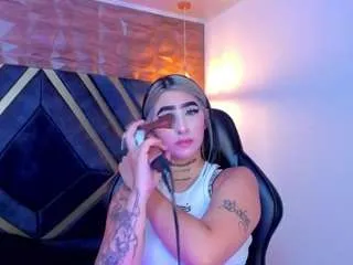 Offline alahia-dangelo on CamSoda