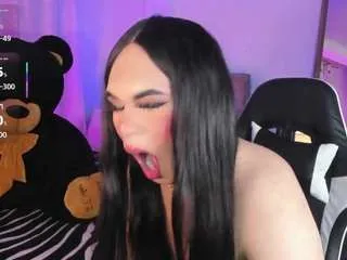 Offline alexia-mattel on CamSoda