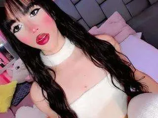 Freechat aliisson-doll on CamSoda