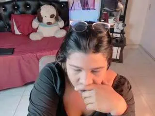 alisonosbourne — anal Deep [355 tokens remaining]