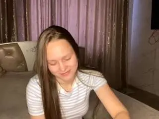 Freechat alyshabaltzer on CamSoda