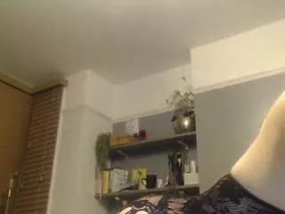 amber-rose69 on CamSoda