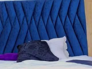 Offline annyy-rosse on CamSoda