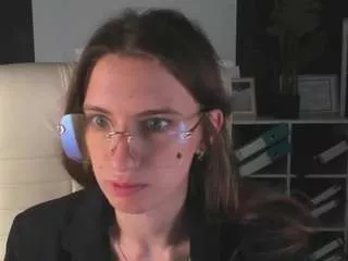 Freechat ash-leyy on CamSoda