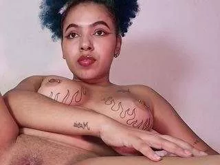 Freechat babyblue23z on CamSoda