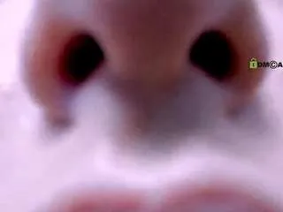 bella-cute1 — flash ass [43 tokens remaining]