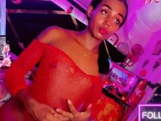 bigcockwhite777 — SHOW CUM [1000 tokens remaining]