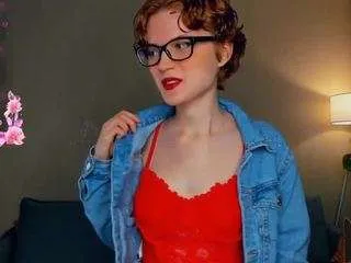 Freechat blythedodgson on CamSoda