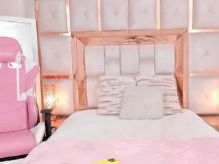 carlee-jones — ENJOY MY NAKED BODY+DOMI PLAYI fantasize about the times we caress me together Double fingering ass+pussy 444PVT ON // LUSH ON// SNAP FOR 15 TKS [1 tokens remaining]